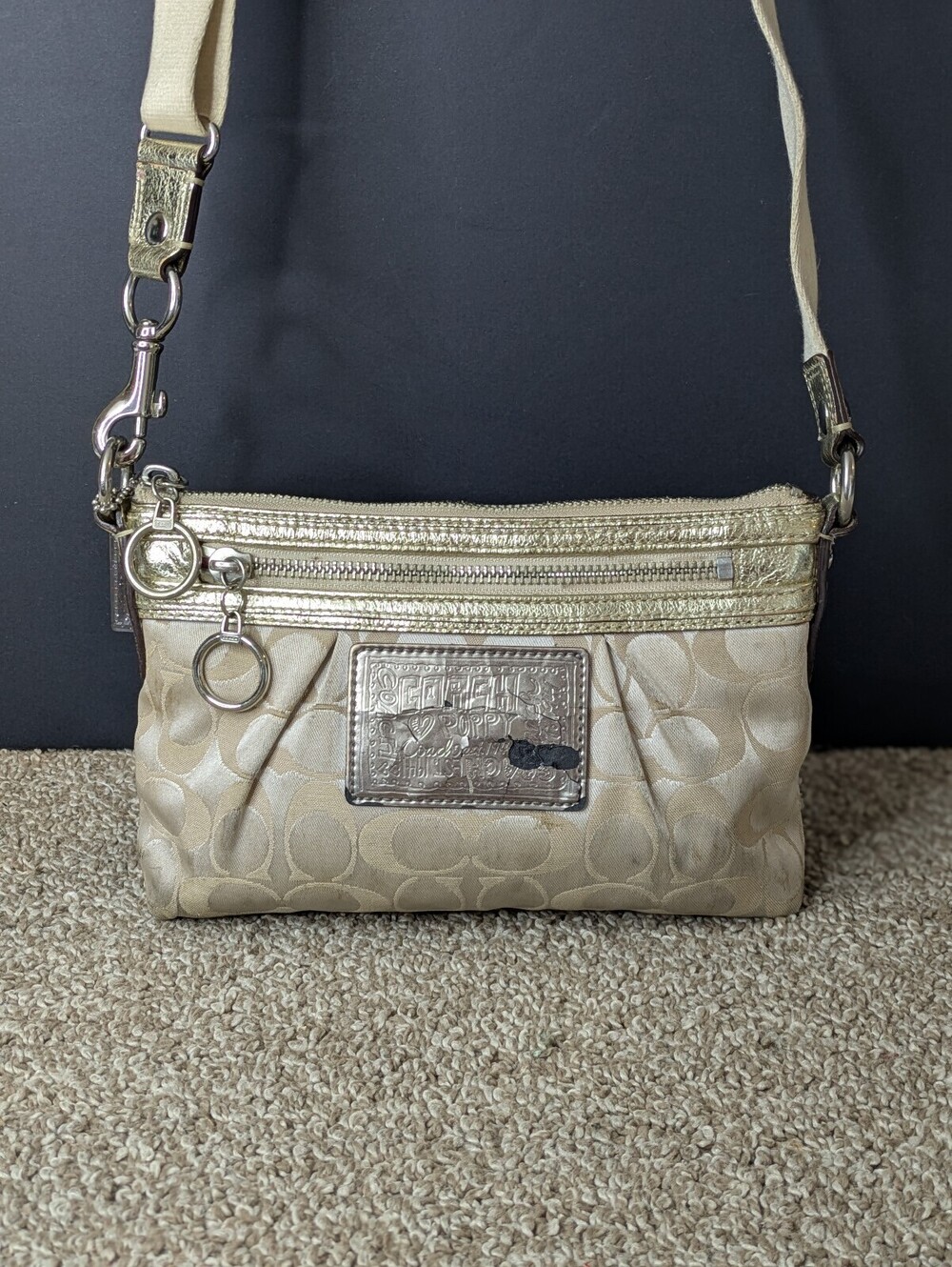 Coach Poppy Sling Y2K Crossbody Bag Gold Beige Canvas Leather Metallic Purse